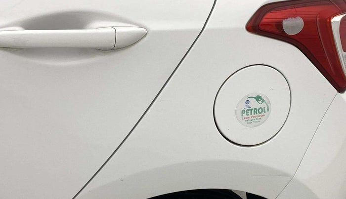 2015 Hyundai Grand i10 SPORTZ 1.2 KAPPA VTVT, Petrol, Manual, 43,596 km, Left quarter panel - Slightly dented