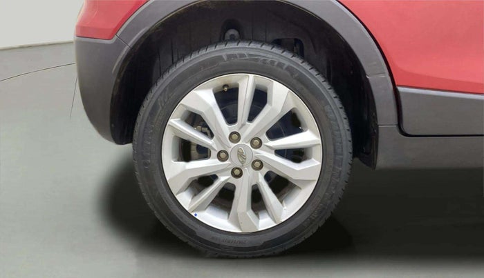 2021 Mahindra XUV300 W8 1.2 PETROL, Petrol, Manual, 38,662 km, Right Rear Wheel
