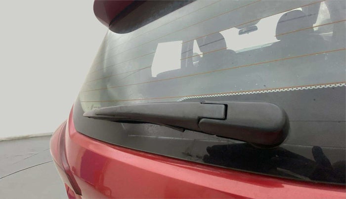 2021 Mahindra XUV300 W8 1.2 PETROL, Petrol, Manual, 38,662 km, Rear Wiper