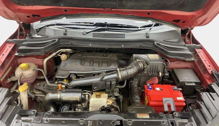 2021 Mahindra XUV300 W8 1.2 PETROL, Petrol, Manual, 38,662 km, Engine View