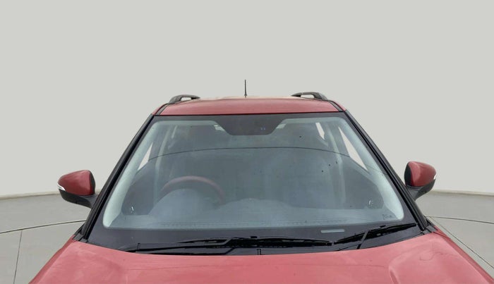 2021 Mahindra XUV300 W8 1.2 PETROL, Petrol, Manual, 38,662 km, Front Windshield
