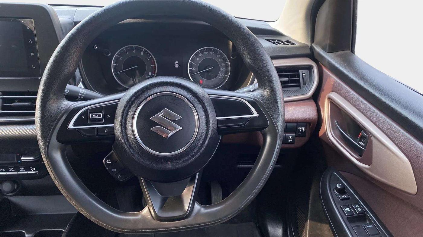 2023 Maruti FRONX DELTA PLUS 1.2MT, Petrol, Manual, 35,534 km, Steering Wheel Close Up