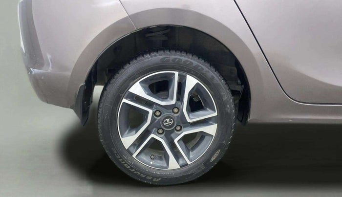 2019 Tata TIGOR XZA PLUS PETROL, Petrol, Automatic, 19,497 km, Right Rear Wheel