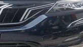2022 Mahindra XUV700 AX 5 P MT 7 STR, Petrol, Manual, 58,089 km, Front bumper - Minor scratches