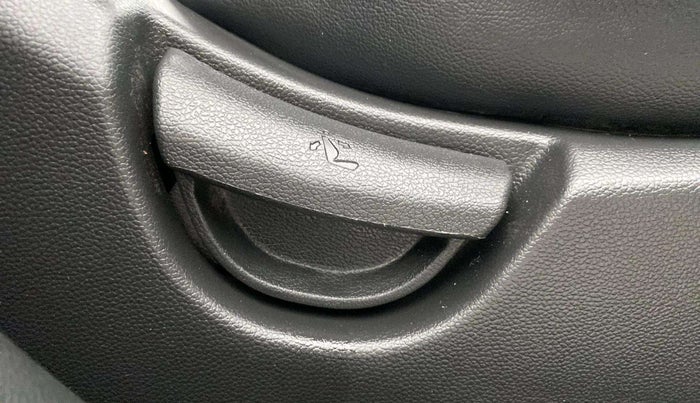 2019 Hyundai Grand i10 SPORTZ 1.2 KAPPA VTVT, Petrol, Manual, 33,726 km, Driver Side Adjustment Panel