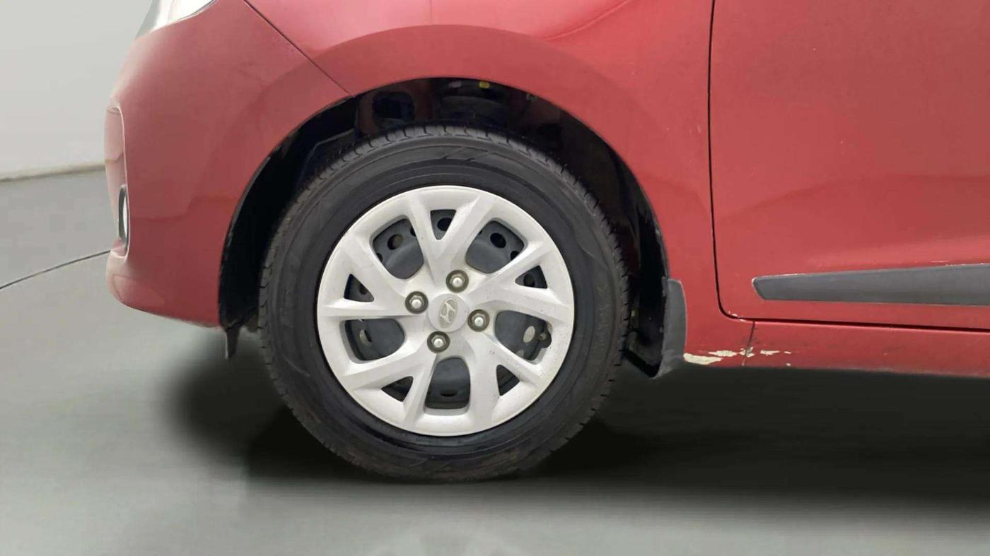 2019 Hyundai Grand i10 SPORTZ 1.2 KAPPA VTVT, Petrol, Manual, 33,844 km, Left Front Wheel