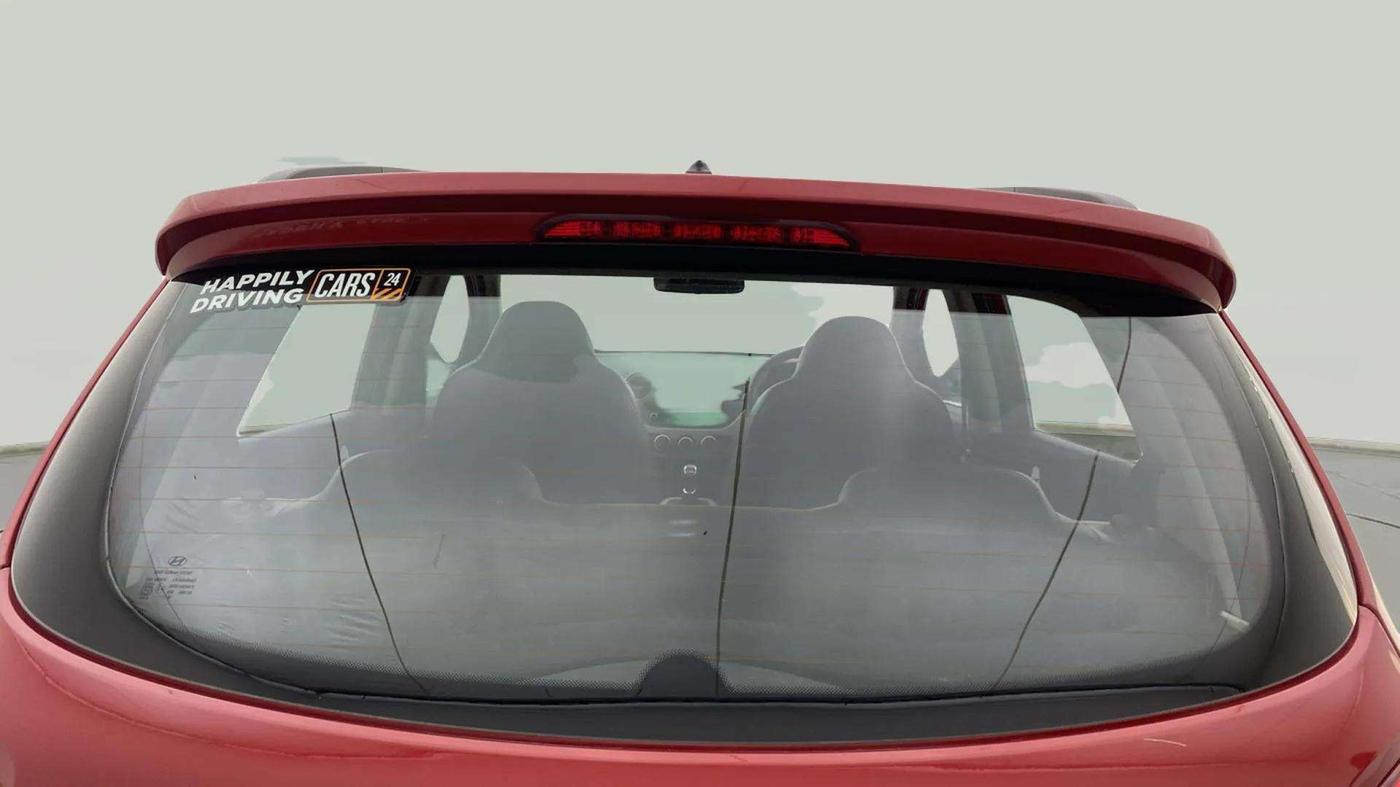 2019 Hyundai Grand i10 SPORTZ 1.2 KAPPA VTVT, Petrol, Manual, 33,844 km, Rear Windshield