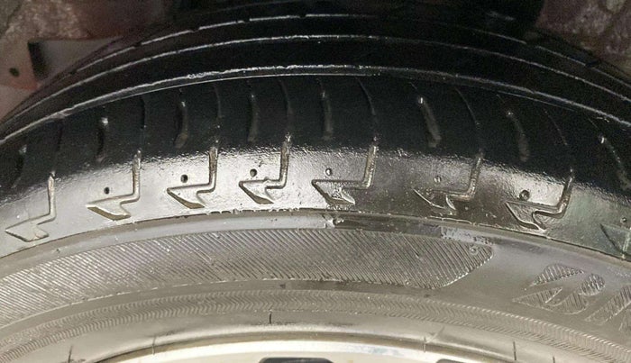2021 Honda WR-V 1.2L I-VTEC VX MT, Petrol, Manual, 27,738 km, Right Rear Tyre Tread