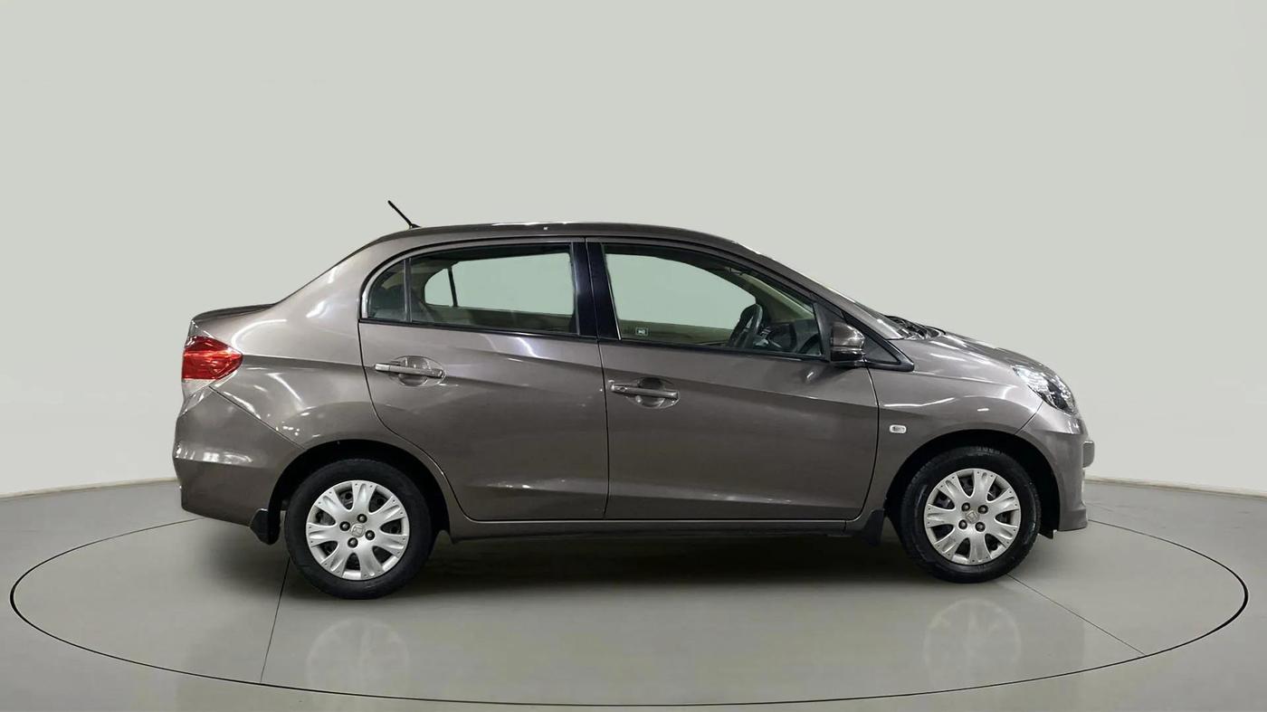 2015 Honda Amaze 1.2L I-VTEC S, Petrol, Manual, 40,672 km, Right Side View