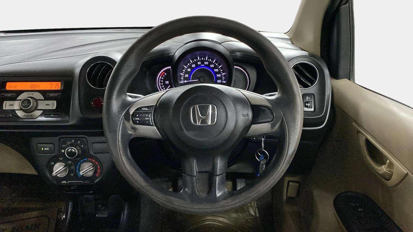 2015 Honda Amaze 1.2L I-VTEC S, Petrol, Manual, 40,672 km, Steering Wheel Close Up