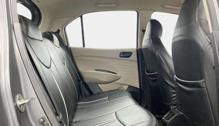 2020 Hyundai NEW SANTRO SPORTZ MT, CNG, Manual, 28,910 km, Right Side Rear Door Cabin