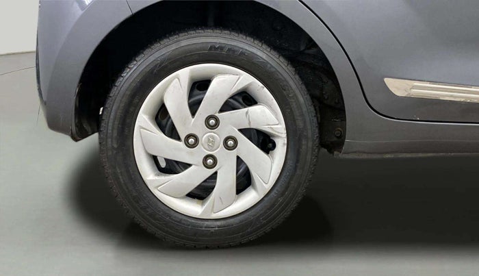 2020 Hyundai NEW SANTRO SPORTZ MT, CNG, Manual, 28,910 km, Right Rear Wheel