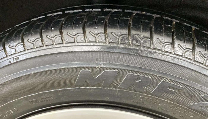 2020 Hyundai NEW SANTRO SPORTZ MT, CNG, Manual, 28,910 km, Left front tyre - Minor crack
