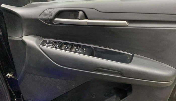 2023 KIA SONET HTK PLUS 1.0 IMT, Petrol, Manual, 13,934 km, Driver Side Door Panels Control