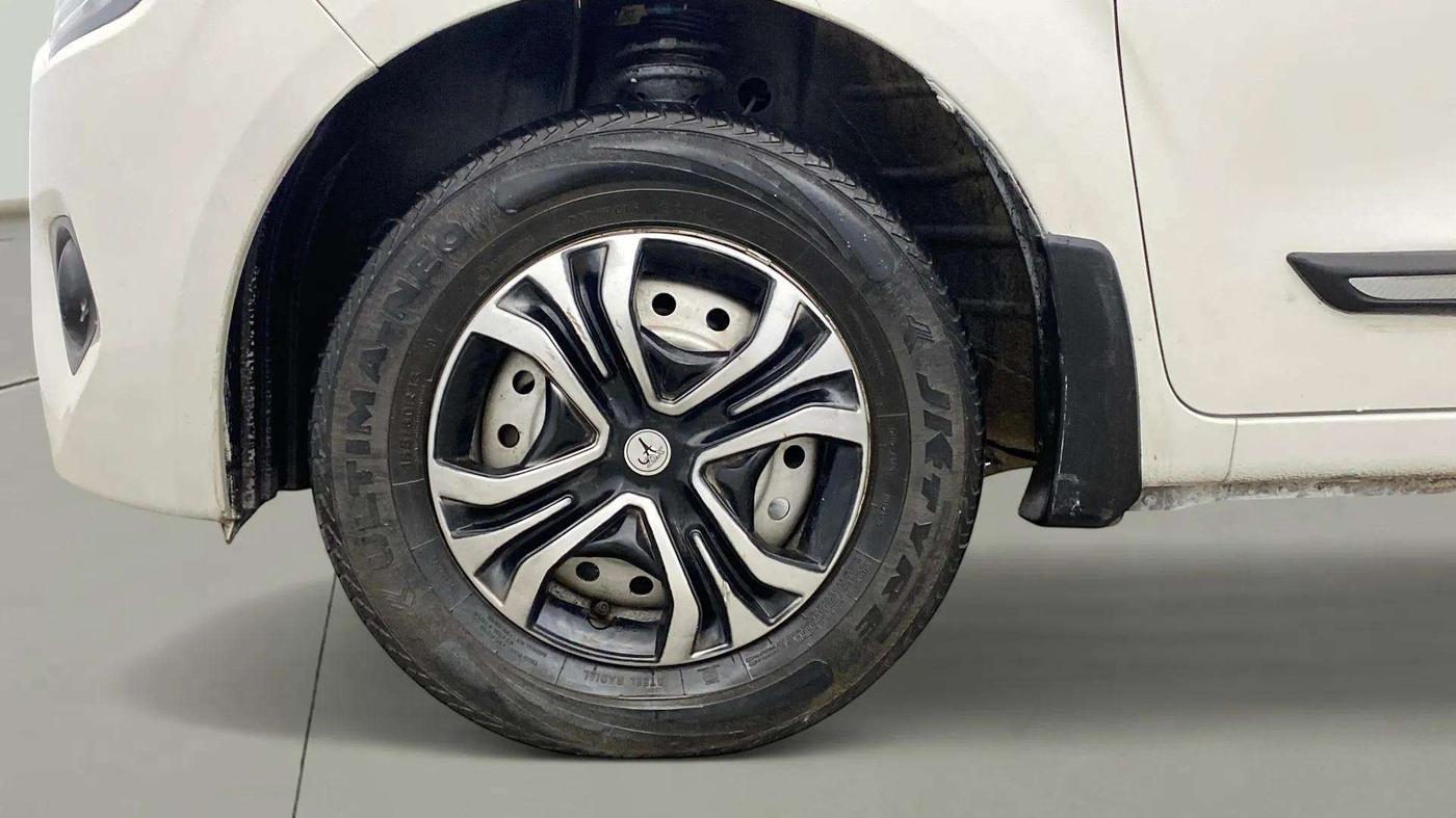 2021 Maruti New Wagon-R LXI CNG (O) 1.0, CNG, Manual, 36,550 km, Left Front Wheel