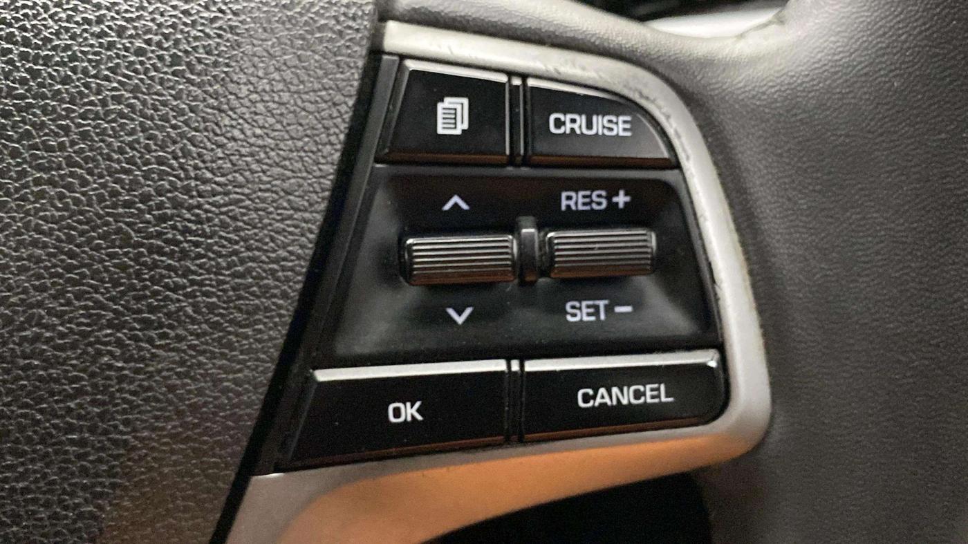 2021 Hyundai Verna SX 1.5 VTVT, Petrol, Manual, 83,514 km, Adaptive Cruise Control