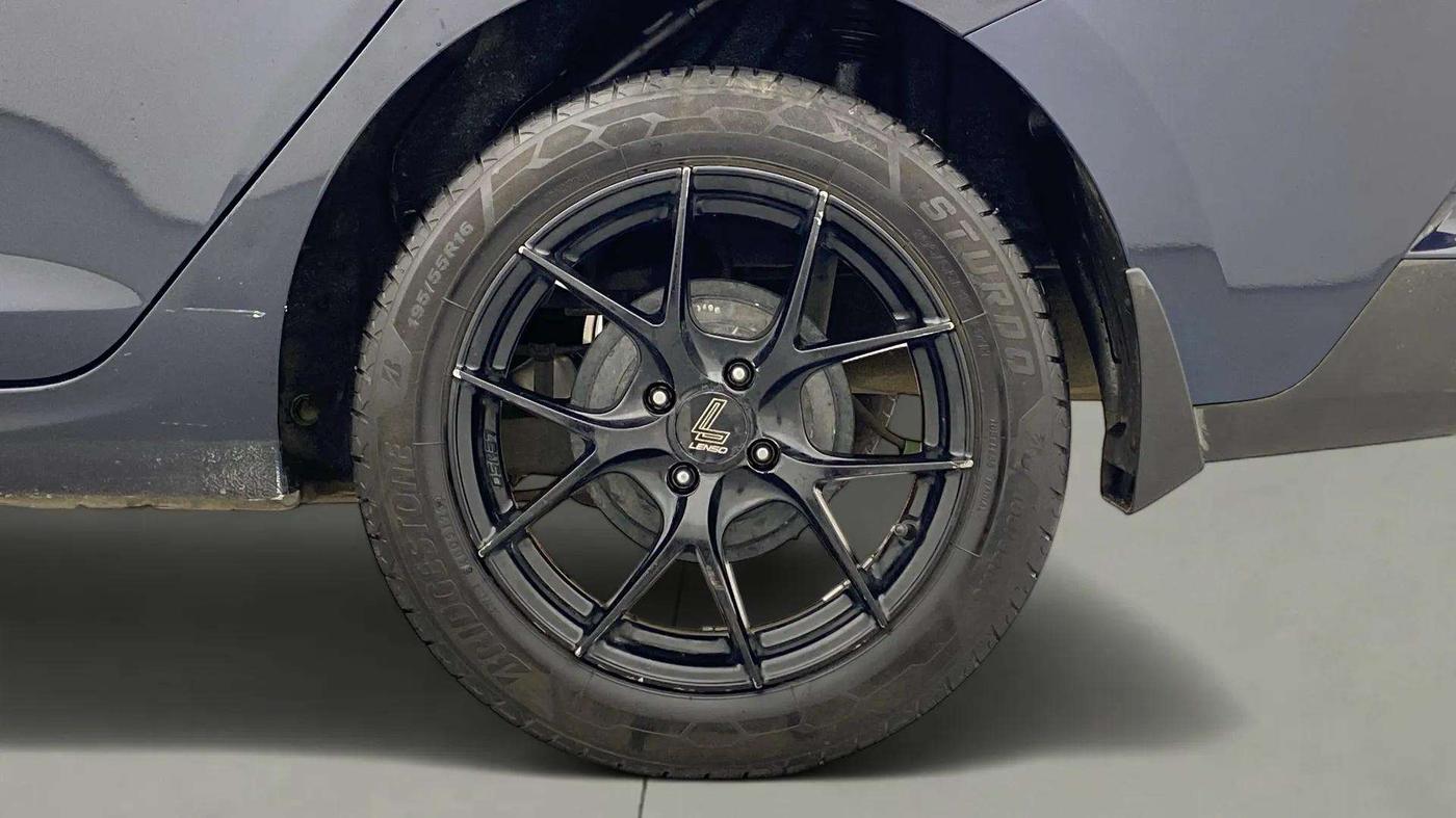 2021 Hyundai Verna SX 1.5 VTVT, Petrol, Manual, 83,514 km, Left Rear Wheel