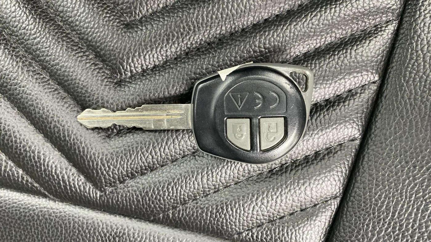 2024 Maruti Alto K10 VXI PLUS, Petrol, Manual, 13,486 km, Key Close Up