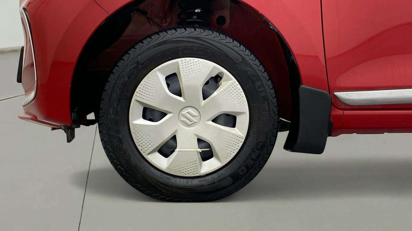 2024 Maruti Alto K10 VXI PLUS, Petrol, Manual, 13,486 km, Left Front Wheel