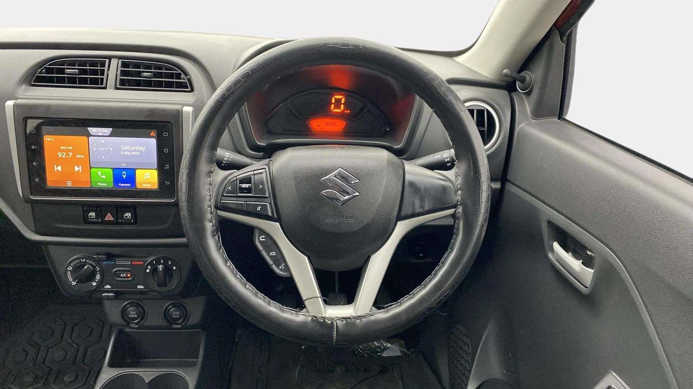 2024 Maruti Alto K10 VXI PLUS, Petrol, Manual, 13,486 km, Steering Wheel Close Up