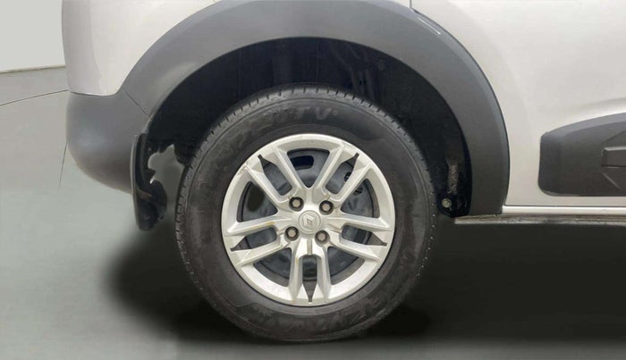 2021 Renault TRIBER RXT, Petrol, Manual, 36,299 km, Right Rear Wheel
