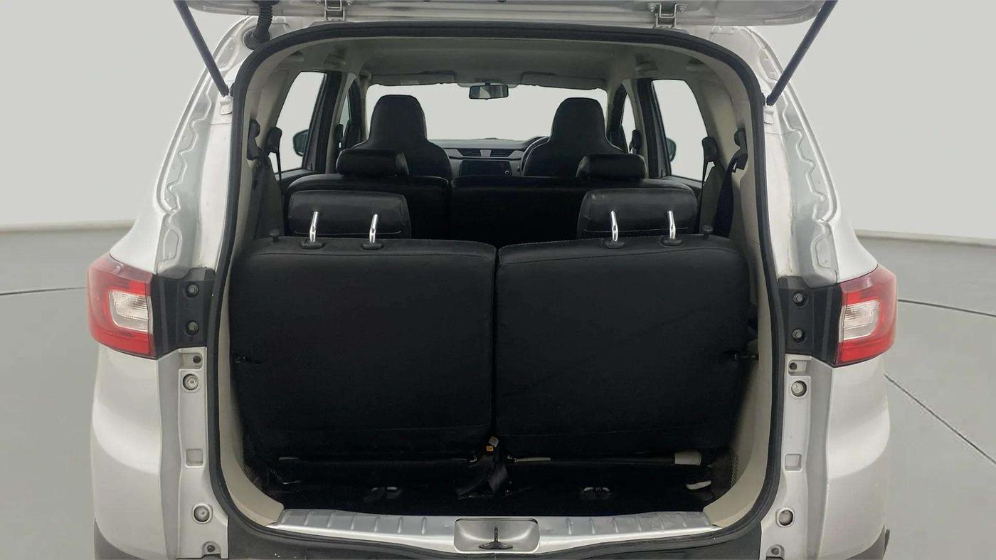2021 Renault TRIBER RXT, Petrol, Manual, 36,329 km, Boot Open Zoomed View