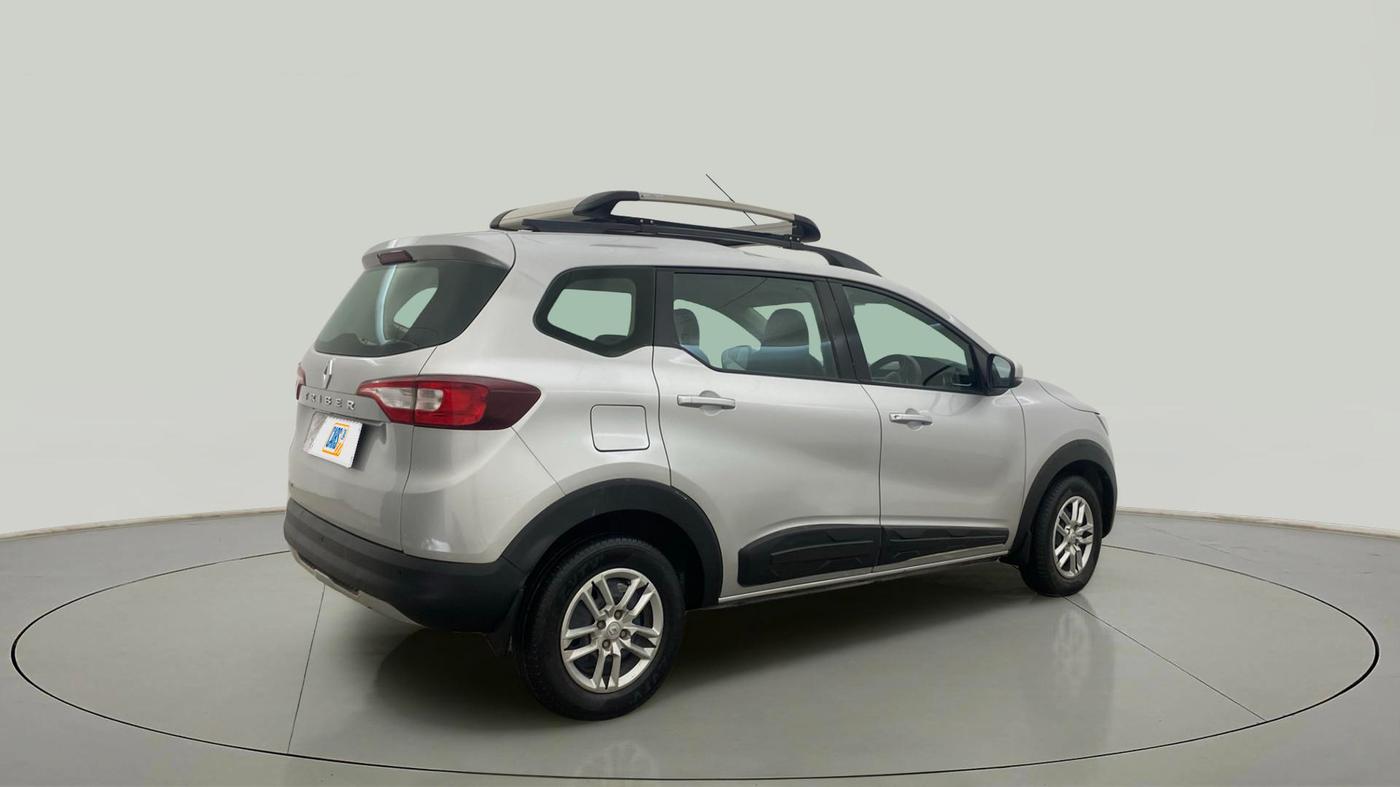 2021 Renault TRIBER RXT, Petrol, Manual, 36,329 km, Right Back Diagonal