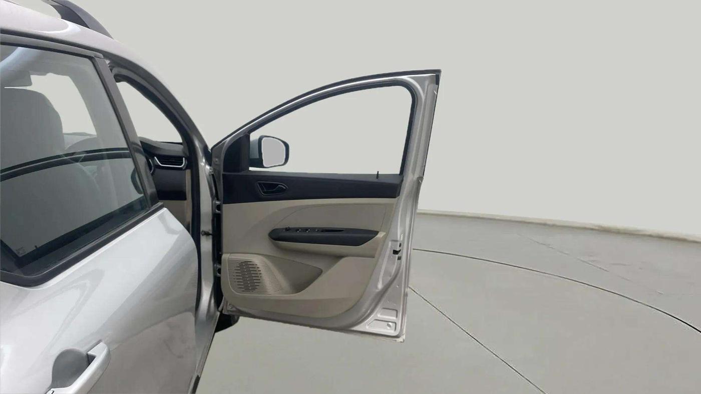 2021 Renault TRIBER RXT, Petrol, Manual, 36,329 km, RHS Front Door