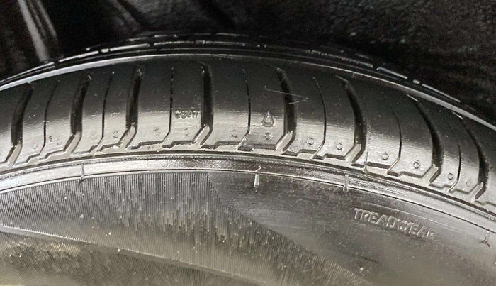 2019 Hyundai VENUE SX PLUS 1.0 TURBO DCT, Petrol, Automatic, 49,791 km, Left Front Tyre Tread