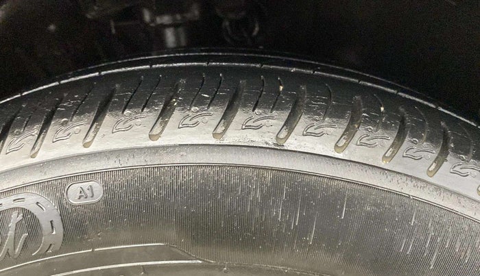 2019 Hyundai VENUE SX PLUS 1.0 TURBO DCT, Petrol, Automatic, 49,791 km, Right Front Tyre Tread