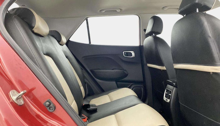 2019 Hyundai VENUE SX PLUS 1.0 TURBO DCT, Petrol, Automatic, 49,791 km, Right Side Rear Door Cabin