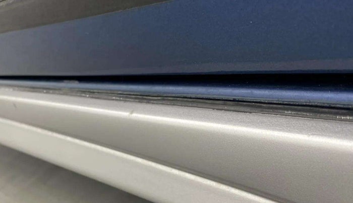 2018 Maruti Baleno ZETA CVT PETROL 1.2, Petrol, Automatic, 38,833 km, Right running board - Minor scratches