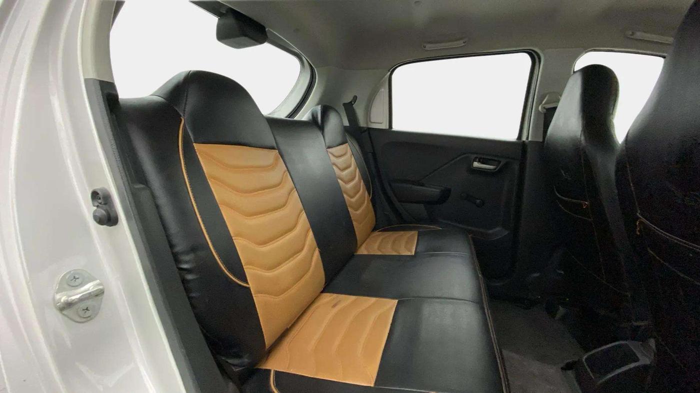 2022 Maruti Alto K10 VXI PLUS, Petrol, Manual, 24,965 km, Right Side Rear Door Cabin