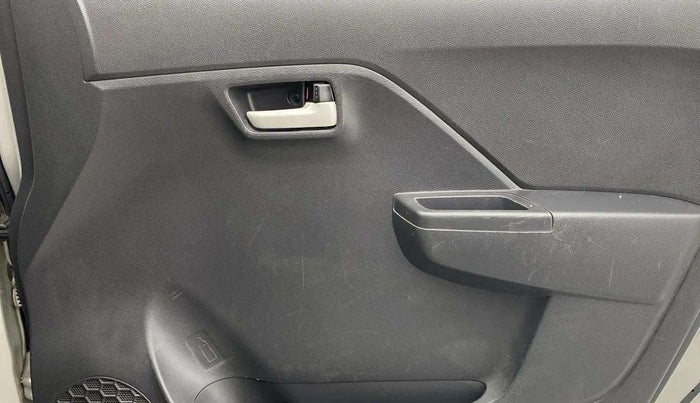 2022 Maruti Alto K10 VXI PLUS, Petrol, Manual, 24,812 km, Driver Side Door Panels Control