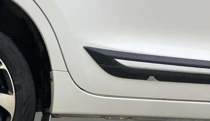 2019 Maruti Baleno ZETA PETROL 1.2, Petrol, Manual, 71,665 km, Right running board - Minor scratches