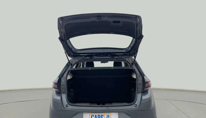 2020 Tata ALTROZ XZ PETROL, Petrol, Manual, 50,328 km, Boot Door Open