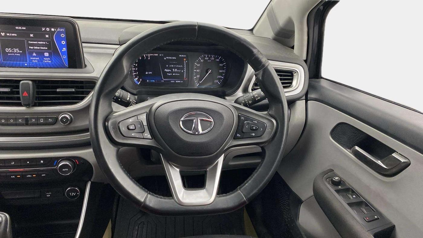 2020 Tata ALTROZ XZ PETROL, Petrol, Manual, 50,328 km, Steering Wheel Close Up