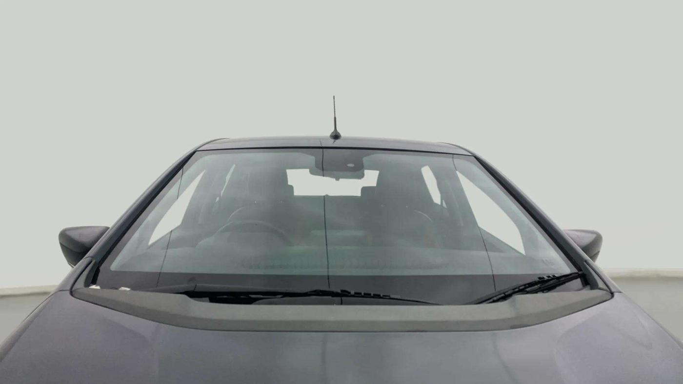 2020 Tata ALTROZ XZ PETROL, Petrol, Manual, 50,328 km, Front Windshield