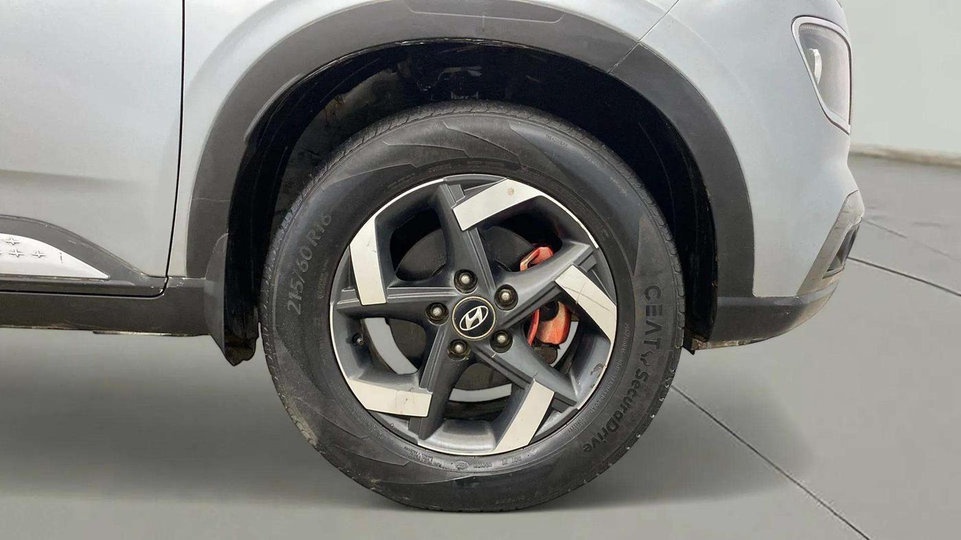 2020 Hyundai VENUE SX 1.0 TURBO IMT, Petrol, Manual, 36,245 km, Right Front Wheel
