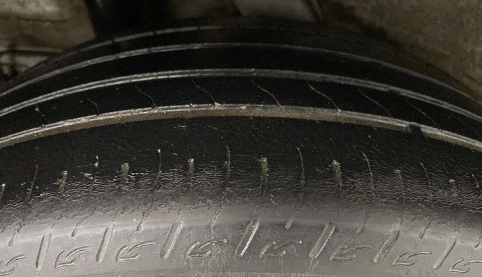 2020 Hyundai VENUE SX 1.0 TURBO IMT, Petrol, Manual, 36,245 km, Right Rear Tyre Tread
