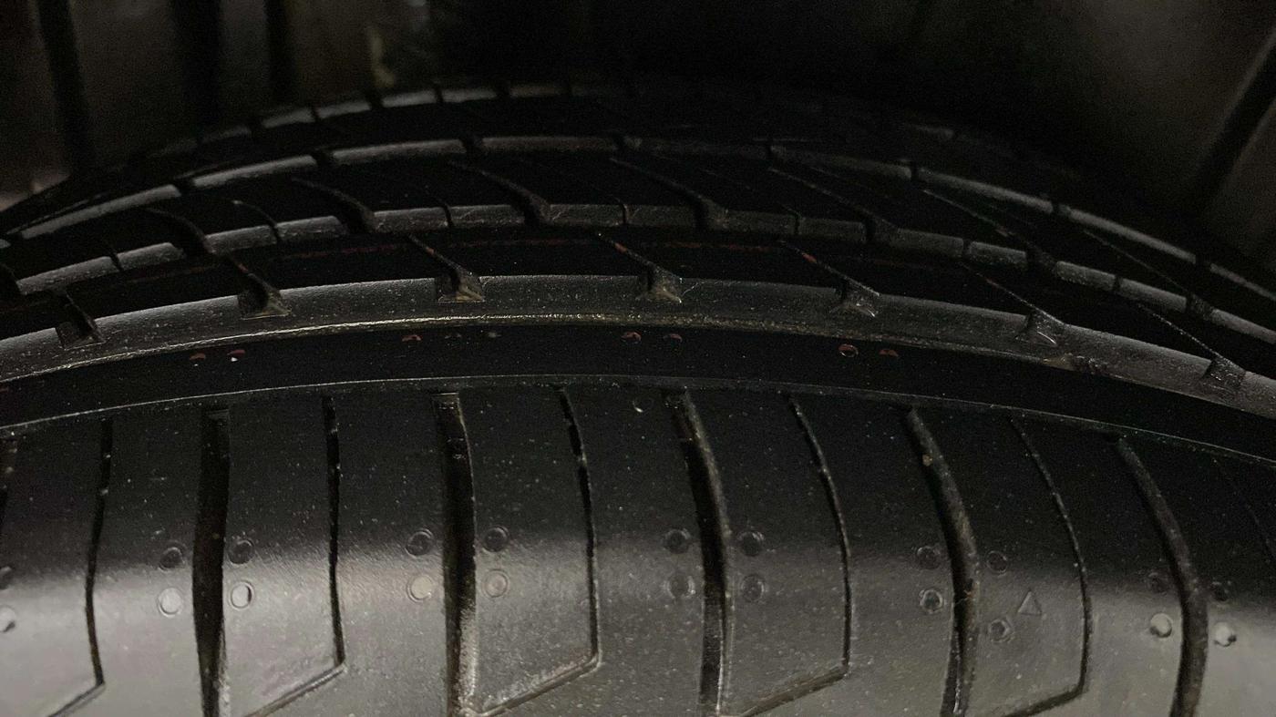 2020 Maruti Ertiga VXI CNG, CNG, Manual, 61,571 km, Right Rear Tyre Tread