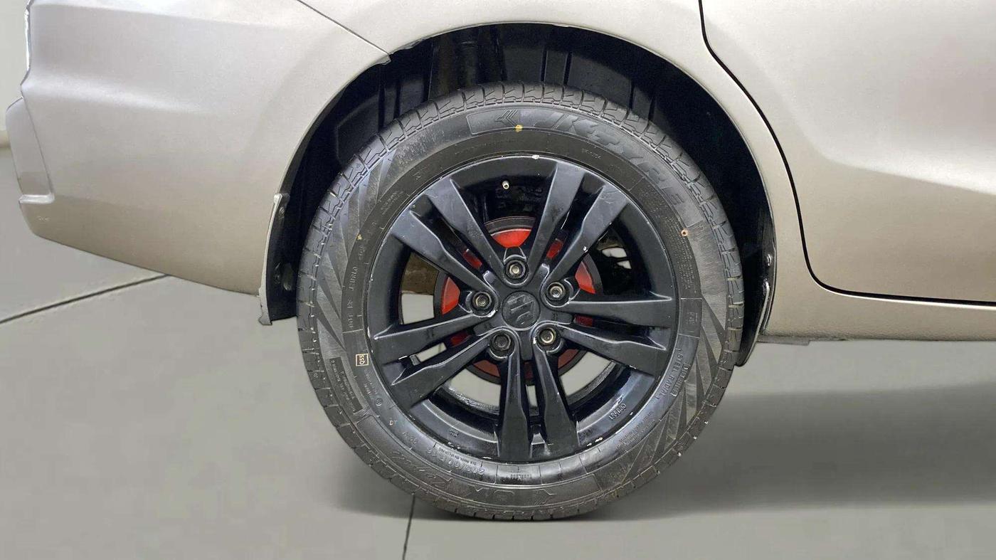 2020 Maruti Ertiga VXI CNG, CNG, Manual, 61,571 km, Right Rear Wheel