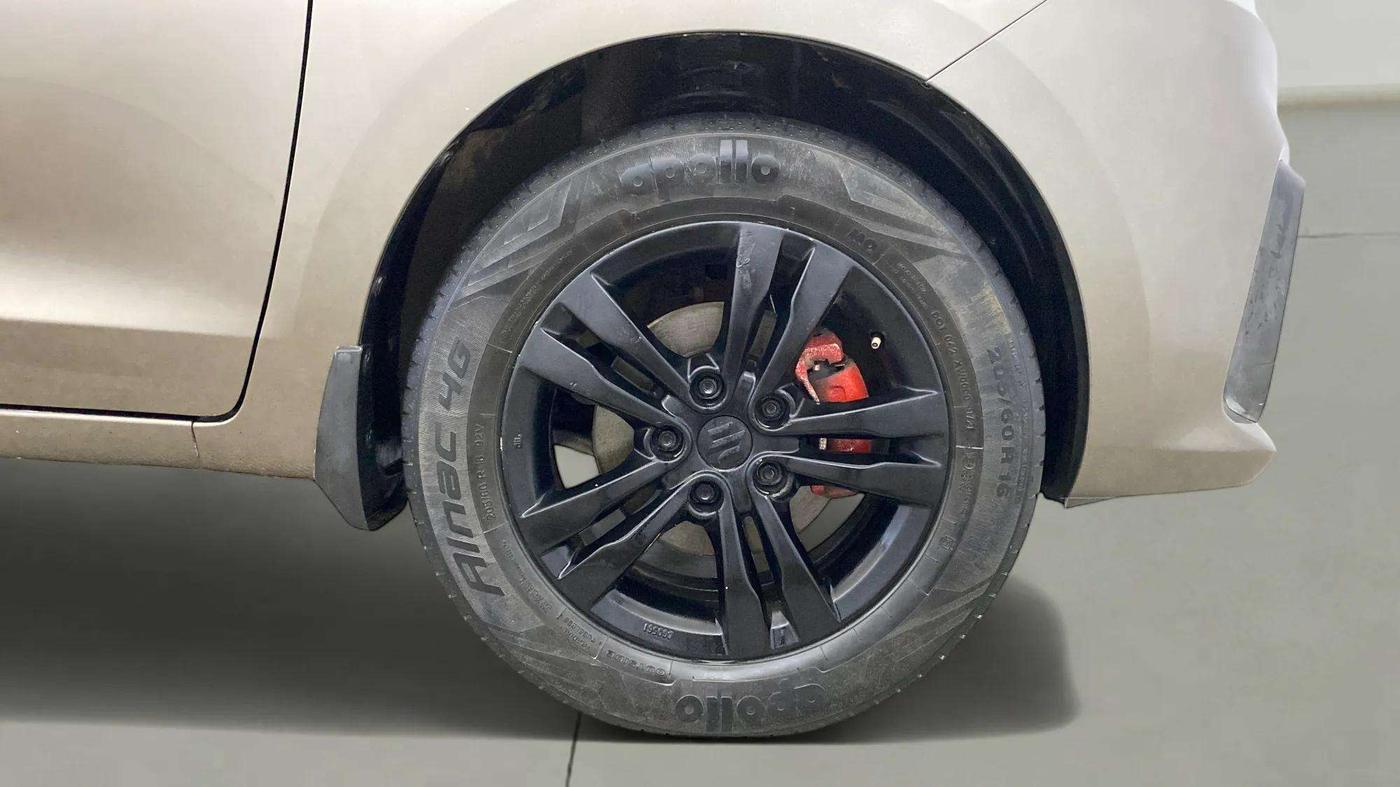 2020 Maruti Ertiga VXI CNG, CNG, Manual, 61,571 km, Right Front Wheel