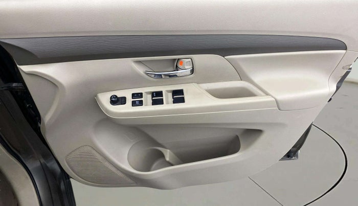 2020 Maruti Ertiga VXI CNG, CNG, Manual, 61,382 km, Driver Side Door Panels Control
