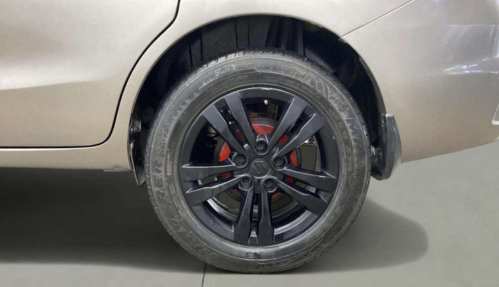 2020 Maruti Ertiga VXI CNG, CNG, Manual, 61,382 km, Left Rear Wheel
