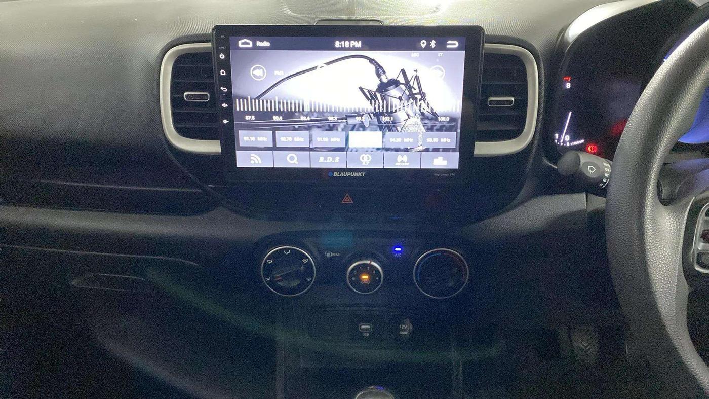2020 Hyundai VENUE S 1.2, Petrol, Manual, 33,406 km, Air Conditioner