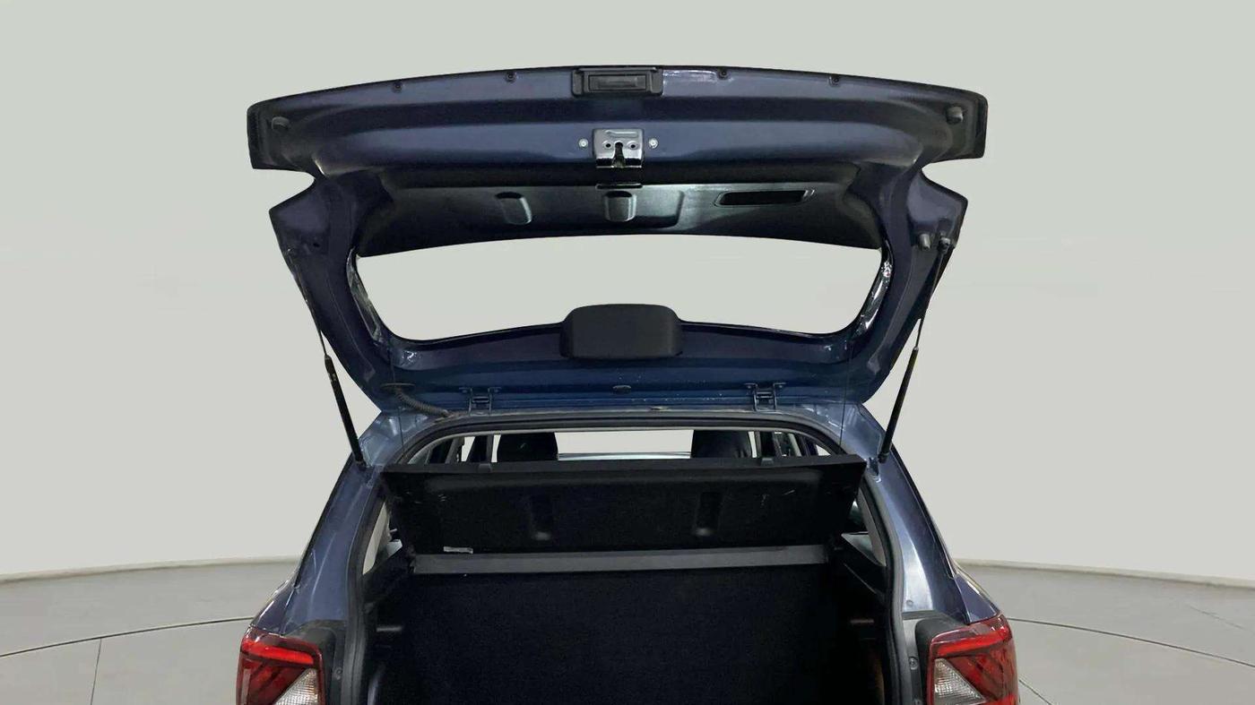 2020 Hyundai VENUE S 1.2, Petrol, Manual, 33,406 km, Boot Door Open