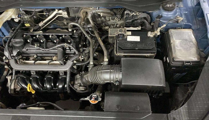 2020 Hyundai VENUE S 1.2, Petrol, Manual, 33,406 km, Engine View - Left