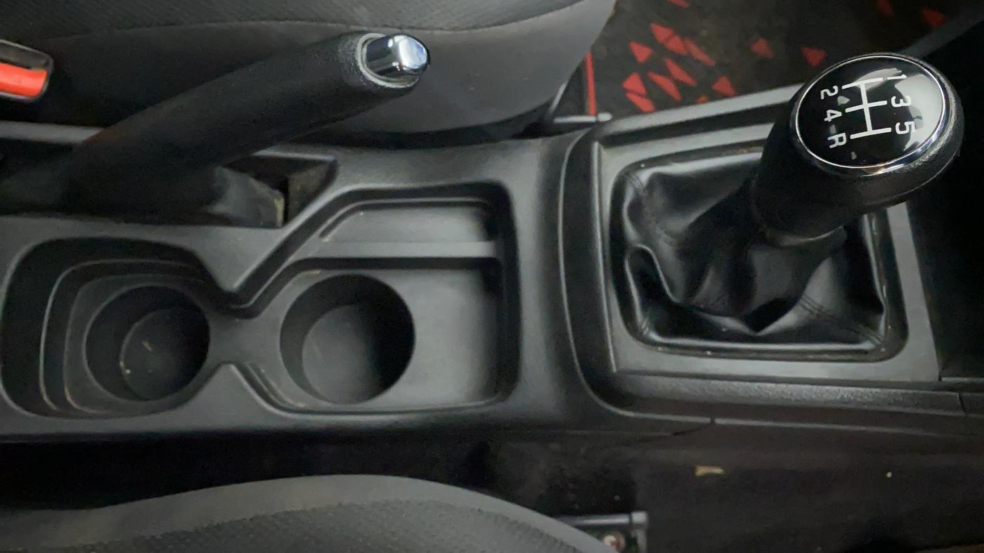 2020 Maruti Vitara Brezza VXI, Petrol, Manual, 35,100 km, Gear Lever