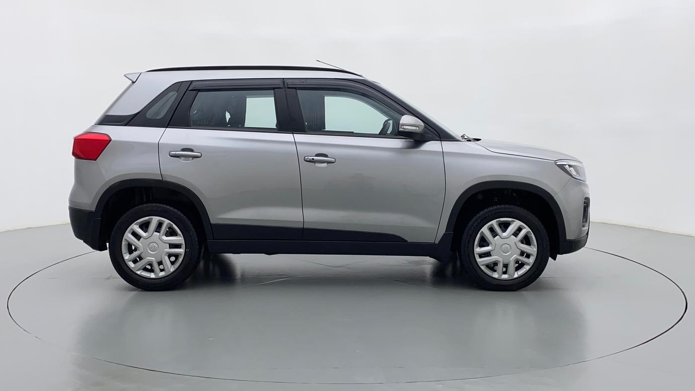 2020 Maruti Vitara Brezza VXI, Petrol, Manual, 35,100 km, Right Side